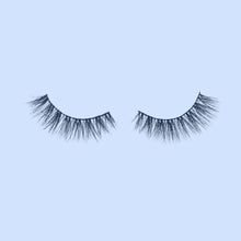 Load image into Gallery viewer, Amelia 3D Mink Lashes

