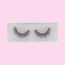Load image into Gallery viewer, Vegas 3D Mink Lashes
